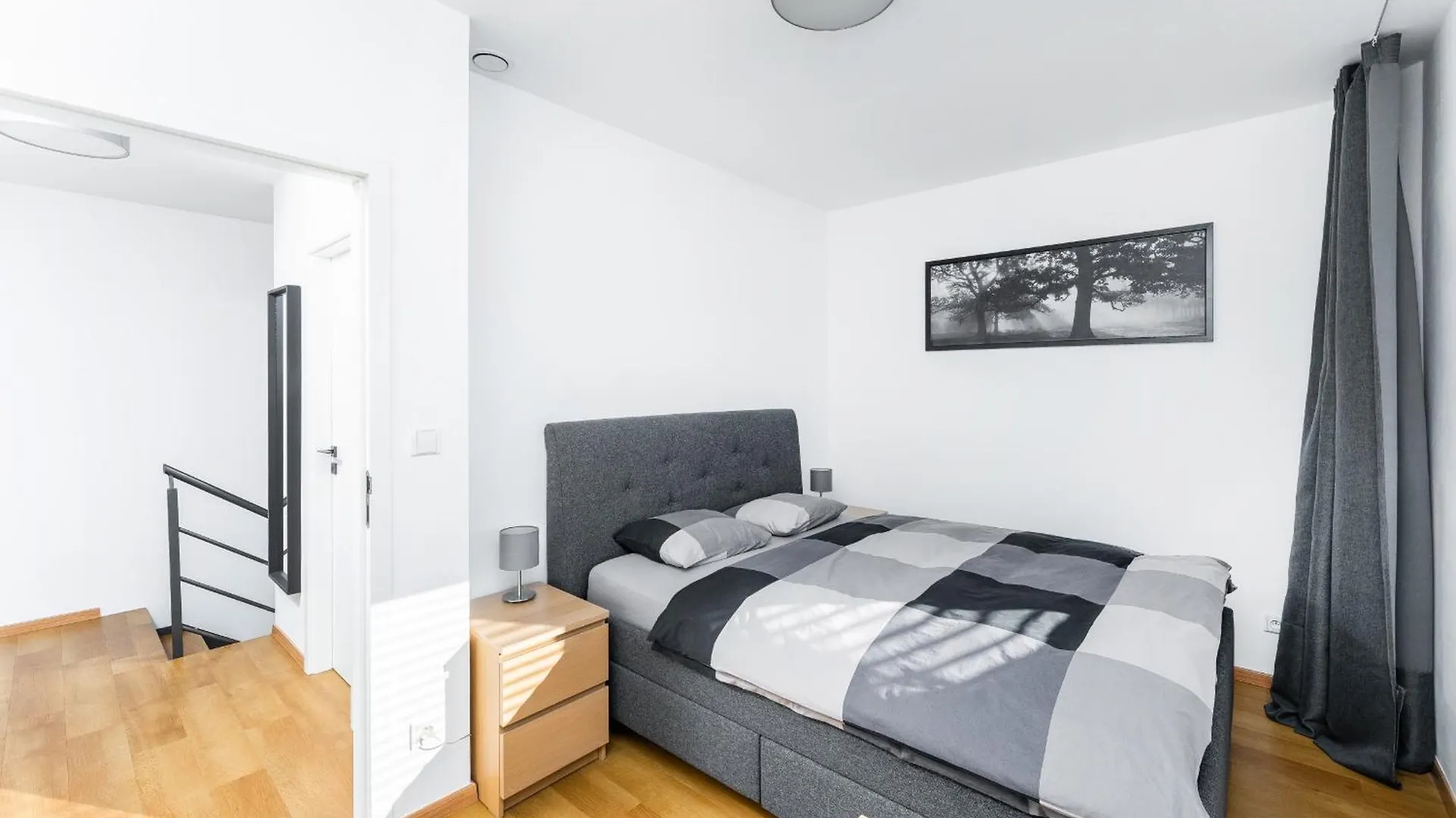 Lägenhet Dvouloznicovy Mezonetovy Apartman Se Dvema Koupelnami V Rodinne Vile Prag