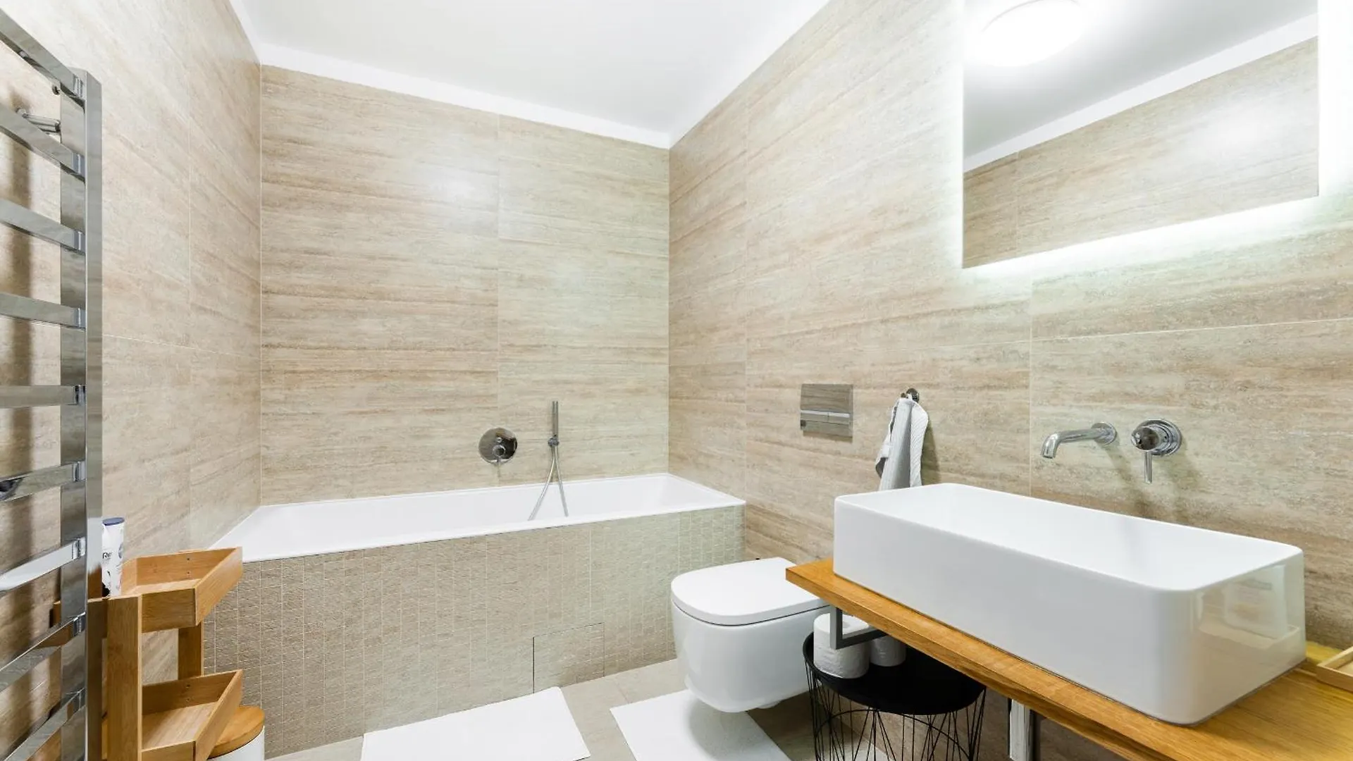 Lägenhet Dvouloznicovy Mezonetovy Apartman Se Dvema Koupelnami V Rodinne Vile Prag Tjeckien
